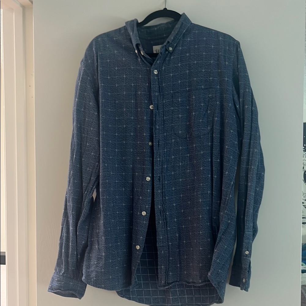 Men's Gap Blue Button-Down Shirt
